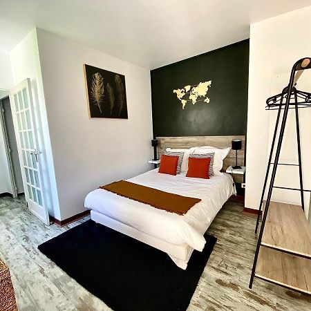 Hotel Nuit En Brenne Le Blanc Exterior foto