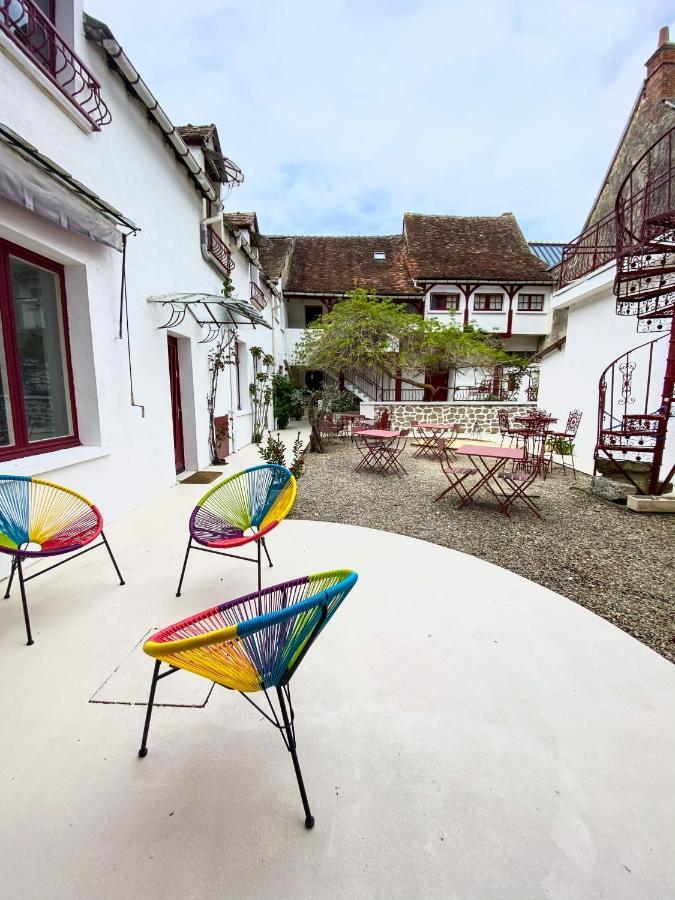 Hotel Nuit En Brenne Le Blanc Exterior foto