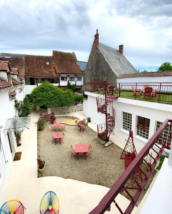 Hotel Nuit En Brenne Le Blanc Exterior foto