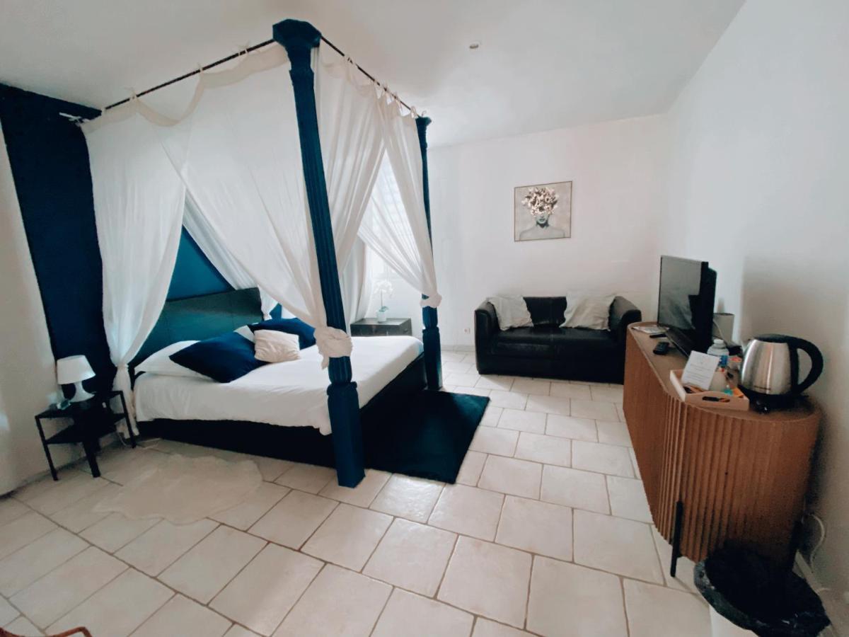 Hotel Nuit En Brenne Le Blanc Exterior foto